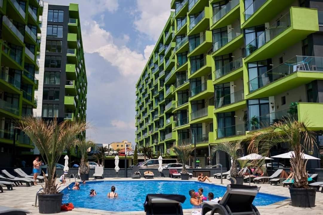 Alesea Ap-Alezzi Beach Resort Năvodari Exterior foto